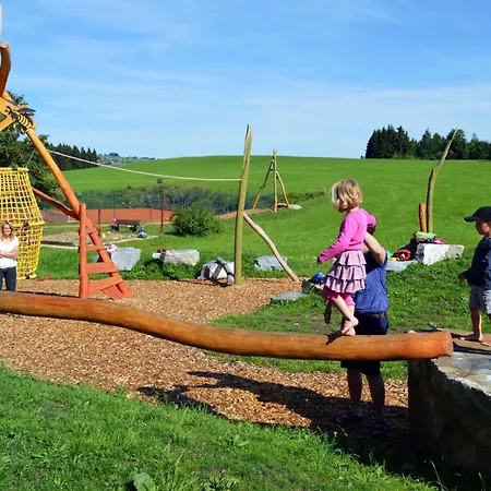 Feriendorf Reichenbach - Dachspfad 3